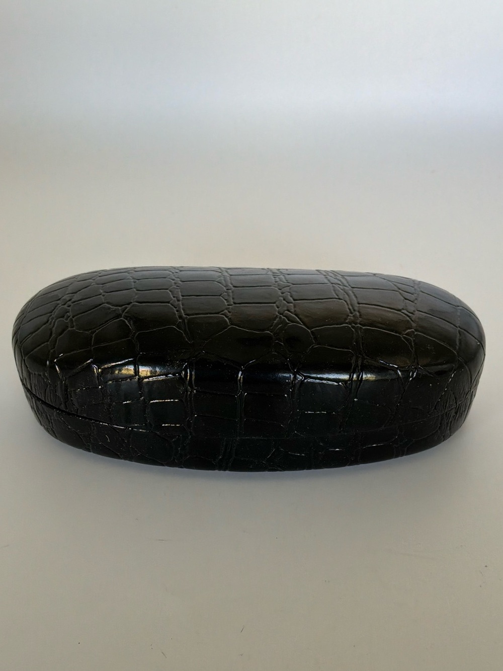 Black Crocodile Embossed Hard Shell Eyeglass Sunglasses Case
